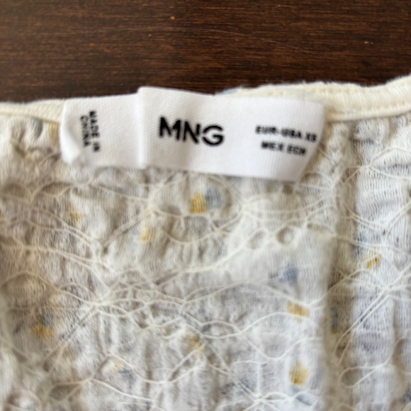 Mango floral buttoned textured T-shirt - Picture 3 of 3